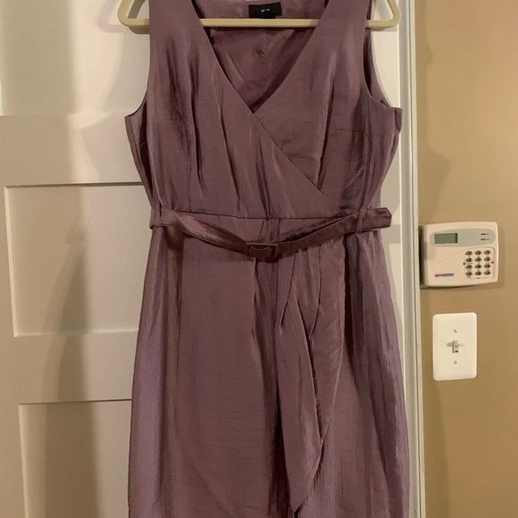 Tulip hem dress - Picture 2 of 3